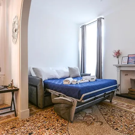 Beautiful In With Kitchenette * Verona